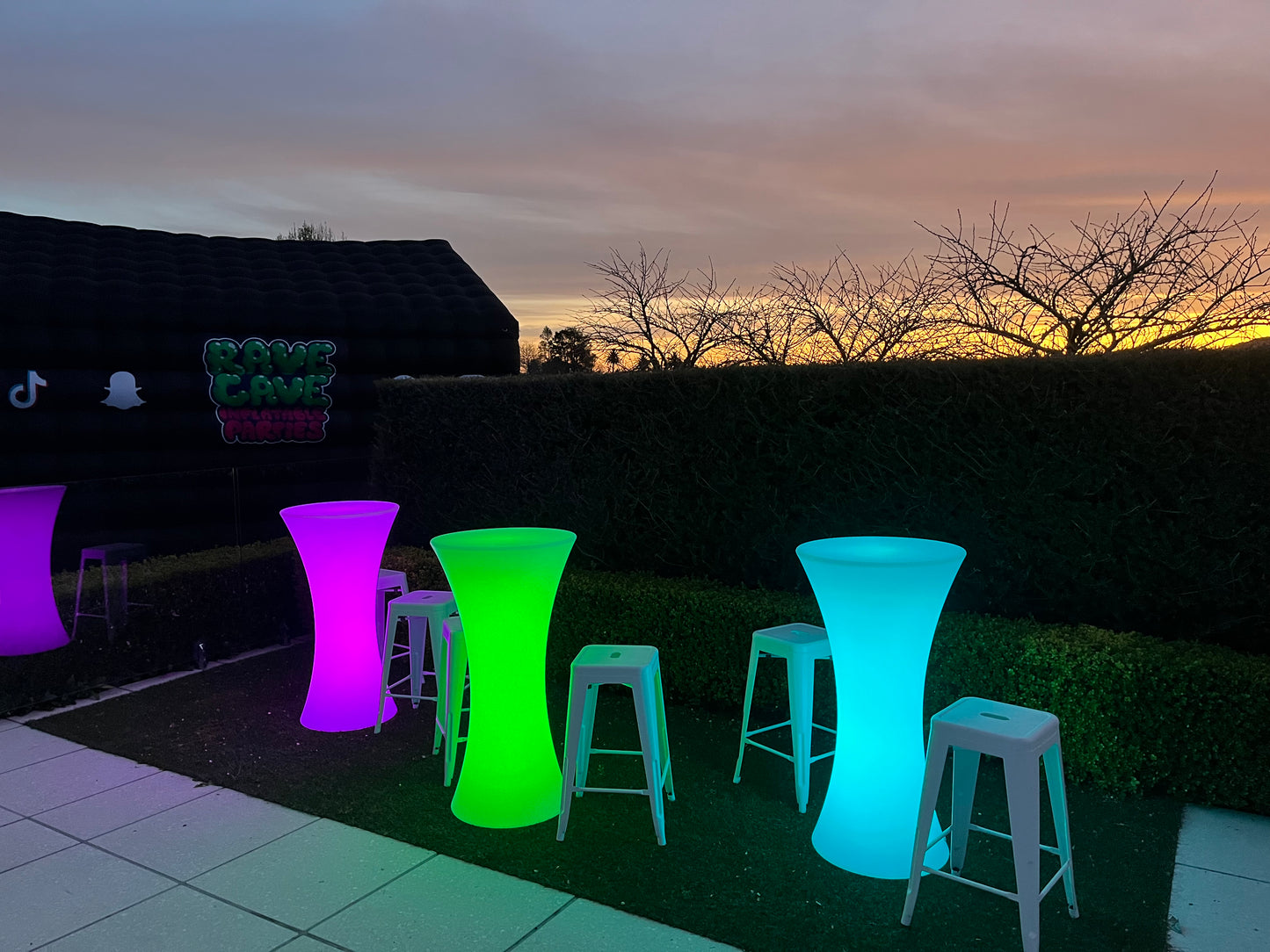 LED Bar Leaner