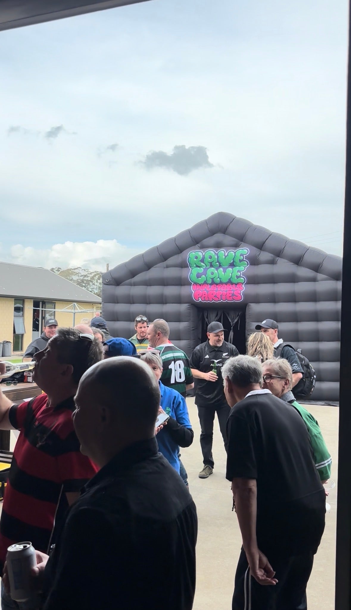 Inflatable Rave Chair RaveCave Inflatable Parties Ltd